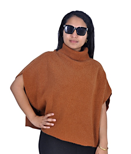 Hi-Neck Angle Half Sleeve Sweater